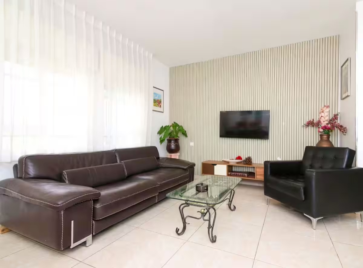 Appartement familial — Jérusalem · Face à la mairie